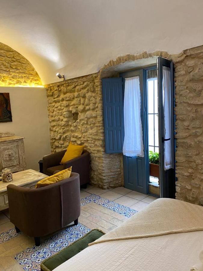 Casa Arco De La Pastora *